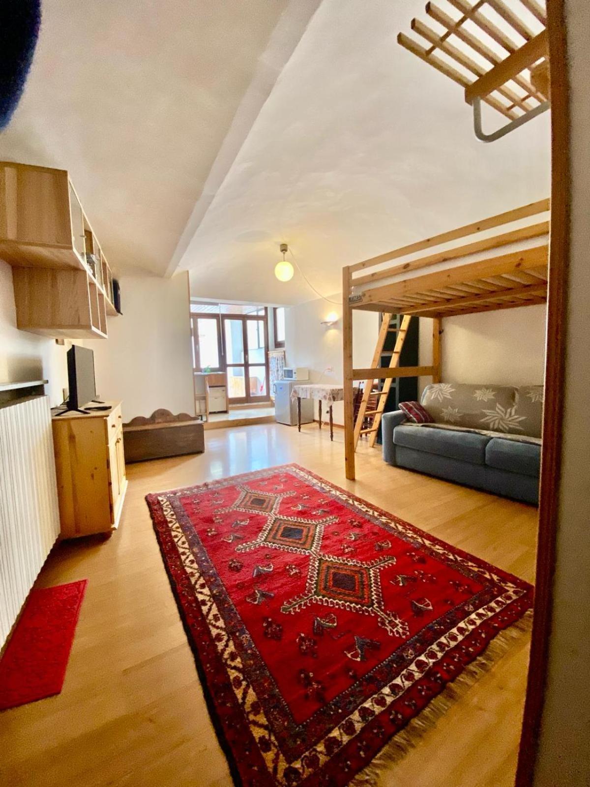 Apartamento Monolocale Accogliente Bardonecchia Exterior foto